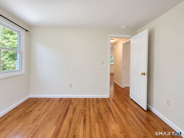22 Peaceable Street A, Redding, CT 06896