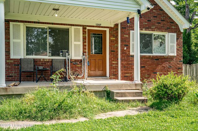 1267 Lipps Ln, Louisville, KY 40219
