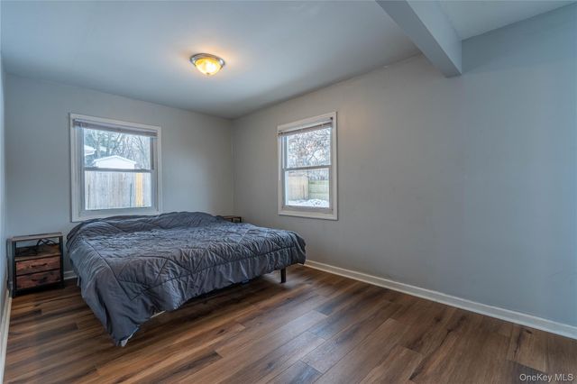 1 Briarwood Crescent, Newburgh, NY 12550