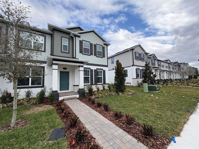 627 POTHOS STREET, Apopka, FL 32703