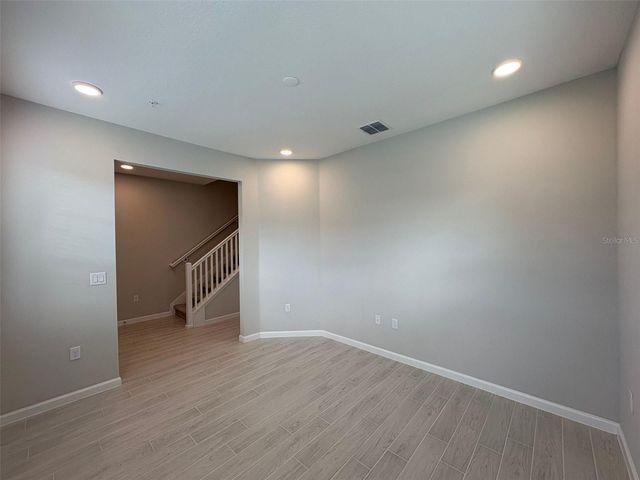 627 POTHOS STREET, Apopka, FL 32703