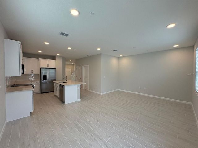 627 POTHOS STREET, Apopka, FL 32703