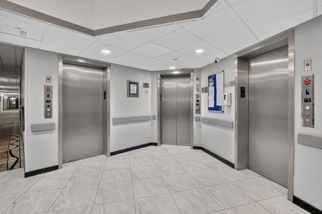 1400 Saint Charles Place 313, Pembroke Pines, FL 33026