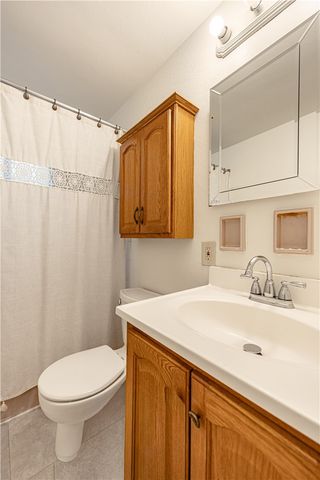 344 Springwood Dr, Penn Hills, PA 15147