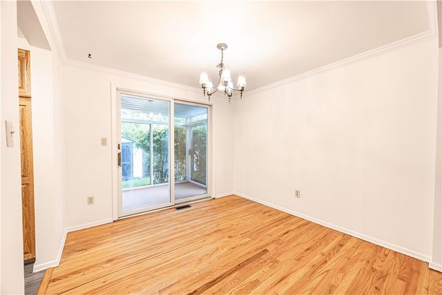344 Springwood Dr, Penn Hills, PA 15147