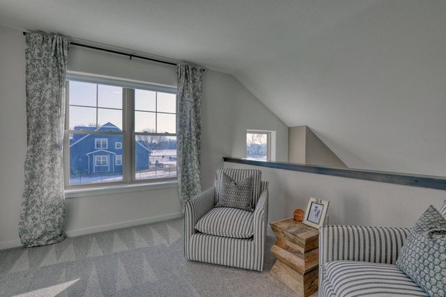 1721 Arthurs PASS, Oconomowoc, WI 53066