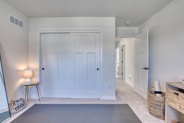 1721 Arthurs PASS, Oconomowoc, WI 53066