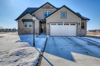 1721 Arthurs PASS, Oconomowoc, WI 53066