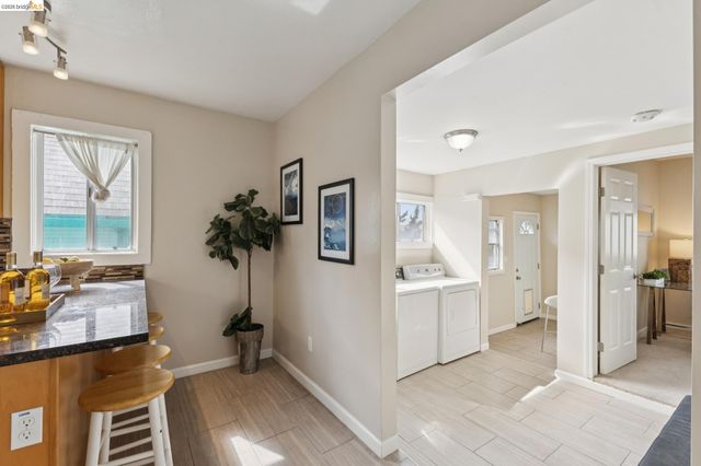 1983 38Th Ave, Oakland, CA 94601