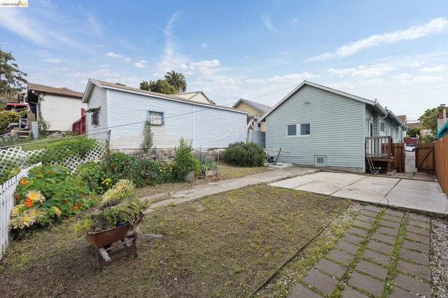 1983 38Th Ave, Oakland, CA 94601