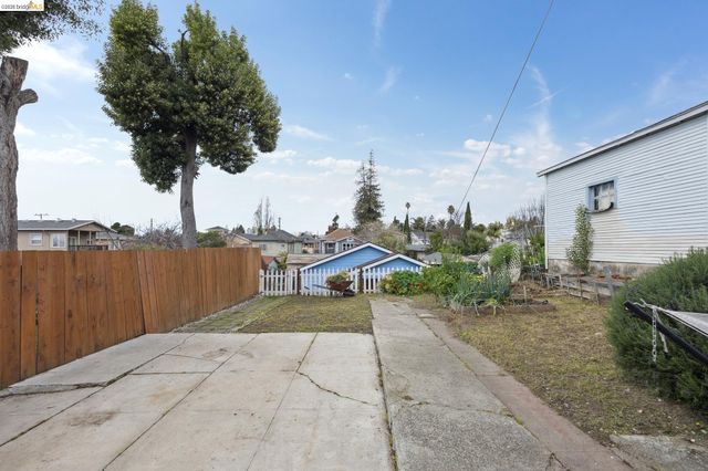 1983 38Th Ave, Oakland, CA 94601