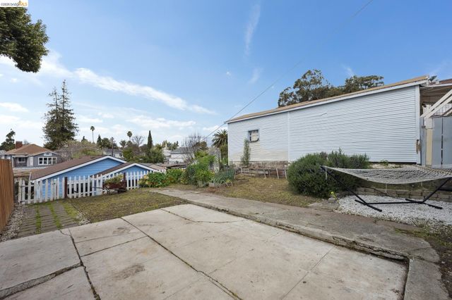 1983 38Th Ave, Oakland, CA 94601