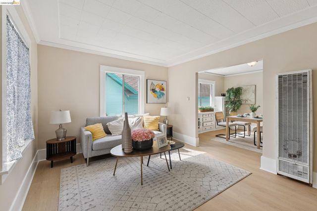 1983 38Th Ave, Oakland, CA 94601