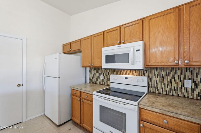 8508 W HAZELWOOD Street, Phoenix, AZ 85037