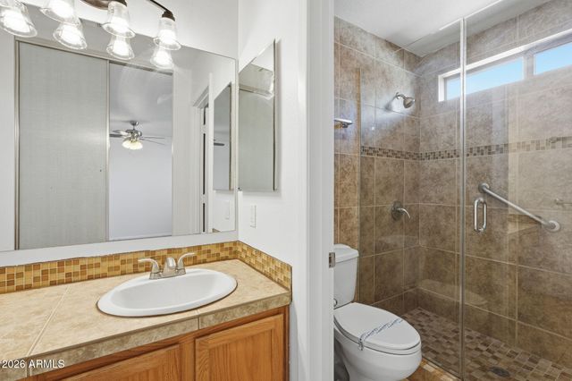 8508 W HAZELWOOD Street, Phoenix, AZ 85037