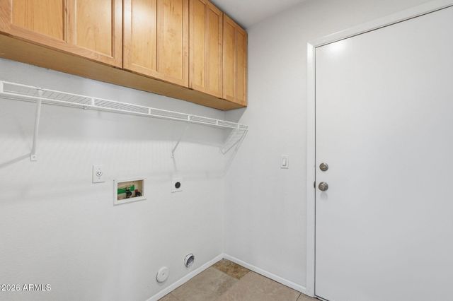 8508 W HAZELWOOD Street, Phoenix, AZ 85037