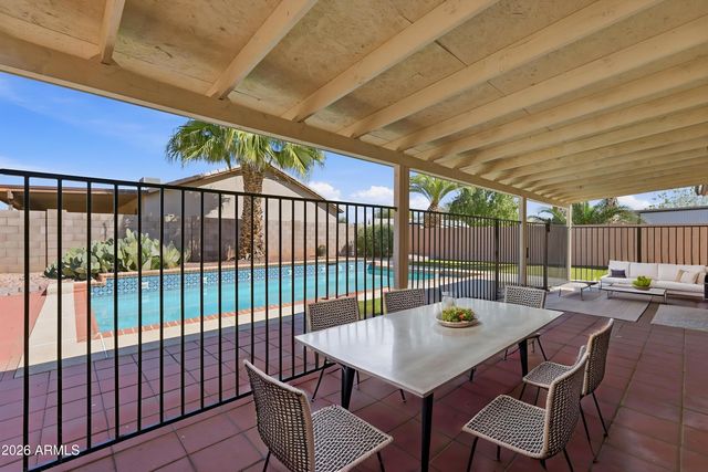 8508 W HAZELWOOD Street, Phoenix, AZ 85037