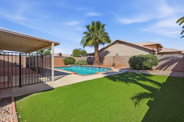8508 W HAZELWOOD Street, Phoenix, AZ 85037