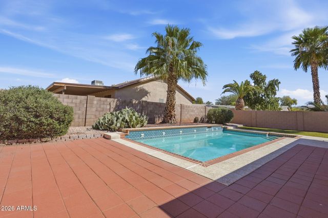 8508 W HAZELWOOD Street, Phoenix, AZ 85037