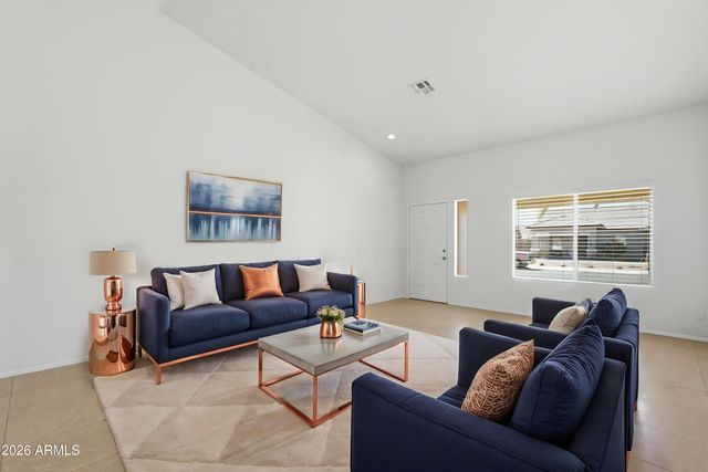 8508 W HAZELWOOD Street, Phoenix, AZ 85037