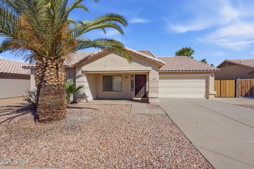 8508 W HAZELWOOD Street, Phoenix, AZ 85037
