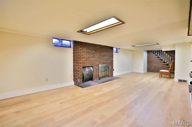 21 Midway Avenue, Cottage Hills, IL 62018