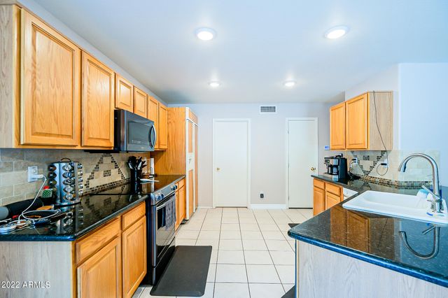 23222 N 20th Street, Phoenix, AZ 85024