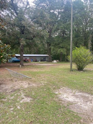 708 Grices Ferry Ct., Mullins, SC 29574