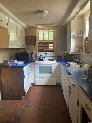 708 Grices Ferry Ct., Mullins, SC 29574