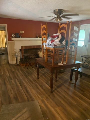 708 Grices Ferry Ct., Mullins, SC 29574