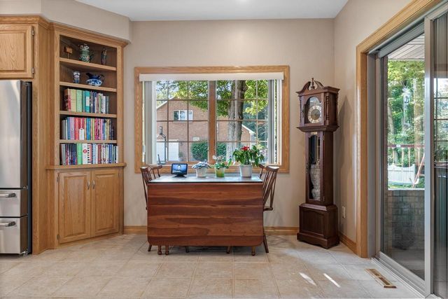 1184 PLEASANT VALLEY DRIVE, Oneida, WI 54155
