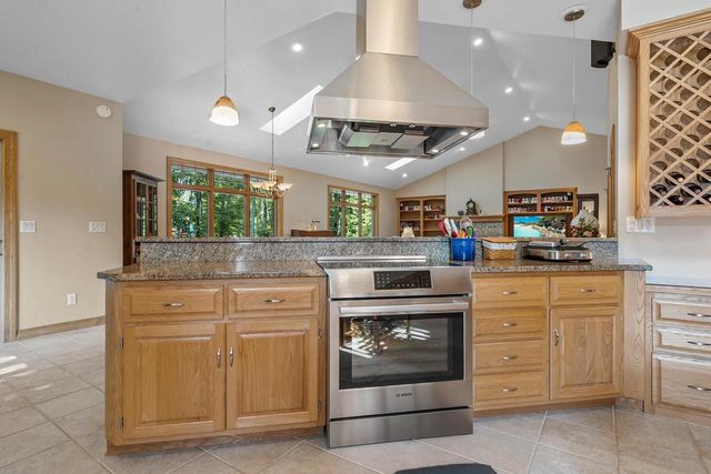 1184 PLEASANT VALLEY DRIVE, Oneida, WI 54155