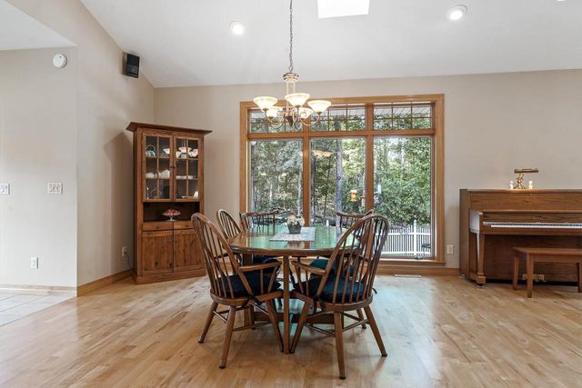 1184 PLEASANT VALLEY DRIVE, Oneida, WI 54155