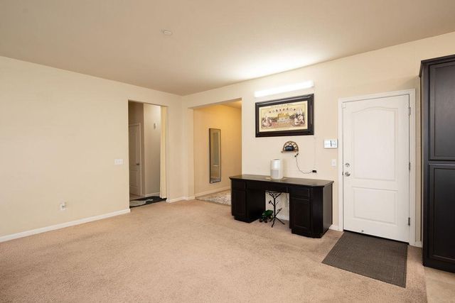 1536 Vandalay Dr, Ceres, CA 95307