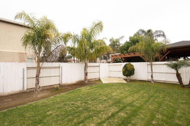 1536 Vandalay Dr, Ceres, CA 95307