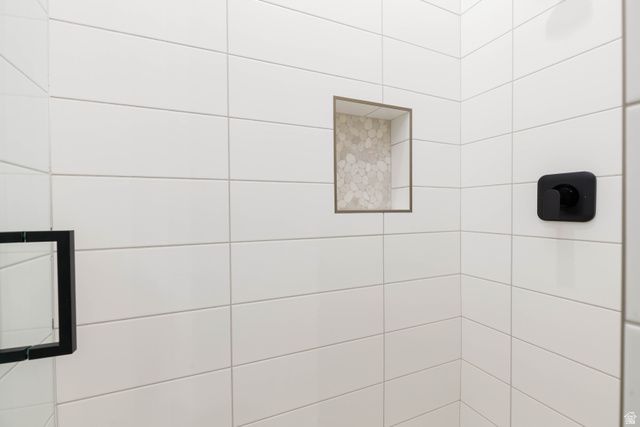 619 E ROYAL DR, Washington, UT 84780