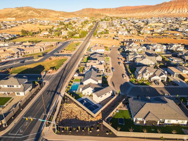 619 E ROYAL DR, Washington, UT 84780