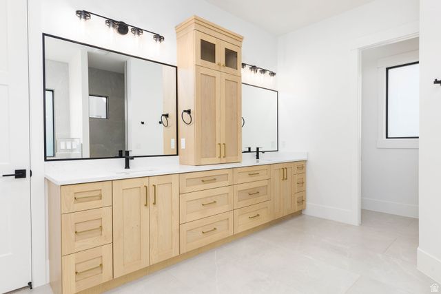 619 E ROYAL DR, Washington, UT 84780