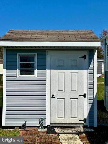 160 ASTER DR, New Providence, PA 17560