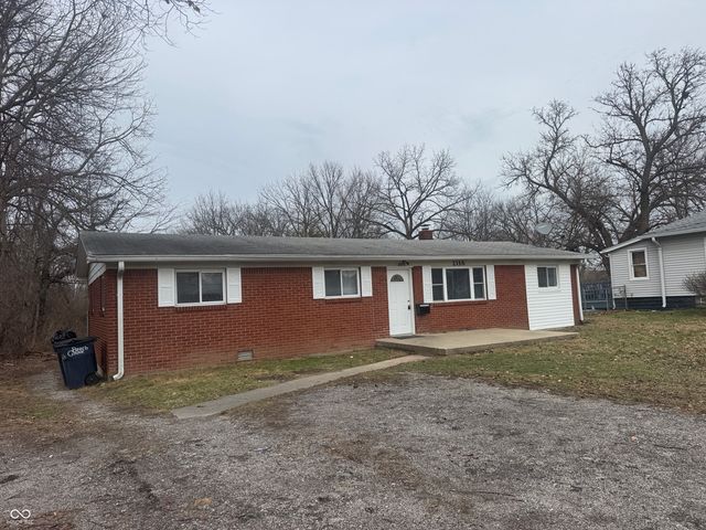 2116 Albany Street, Beech Grove, IN 46107