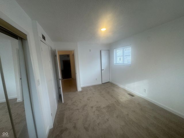 2116 Albany Street, Beech Grove, IN 46107