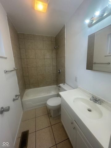 2116 Albany Street, Beech Grove, IN 46107