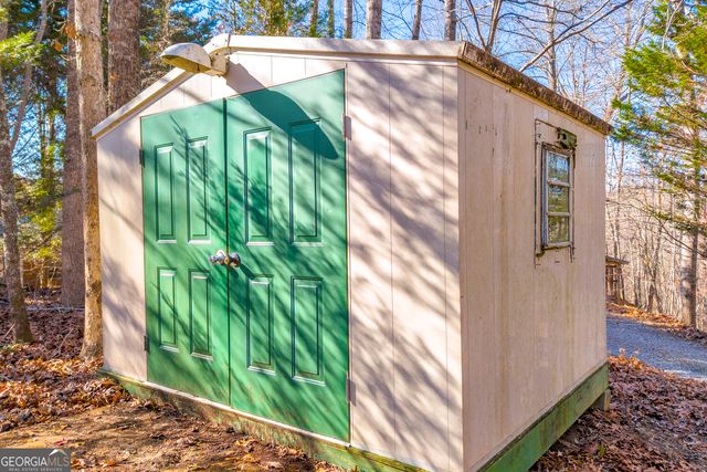 215 Stonehedge Drive, Clarkesville, GA 30523