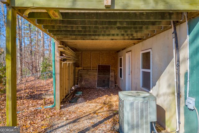 215 Stonehedge Drive, Clarkesville, GA 30523