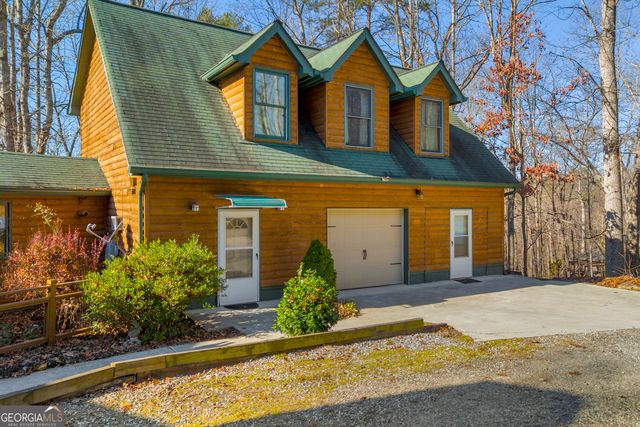 215 Stonehedge Drive, Clarkesville, GA 30523