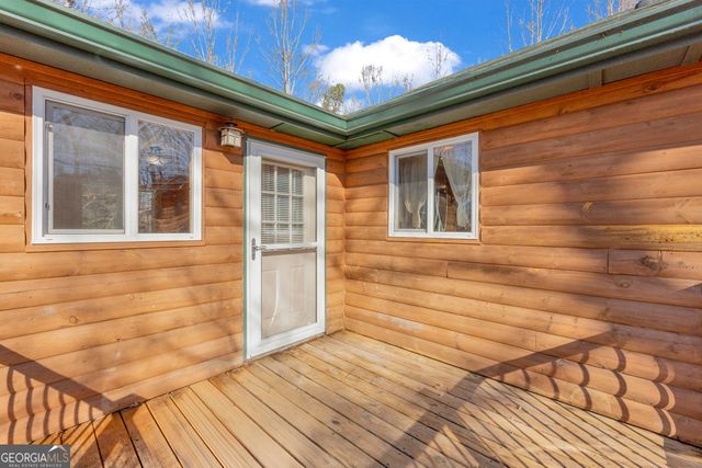 215 Stonehedge Drive, Clarkesville, GA 30523