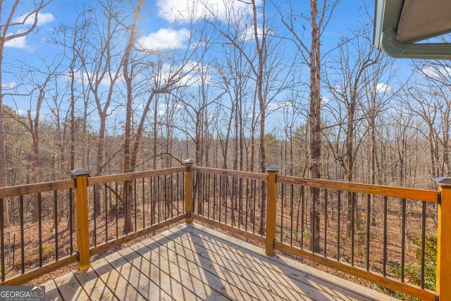 215 Stonehedge Drive, Clarkesville, GA 30523