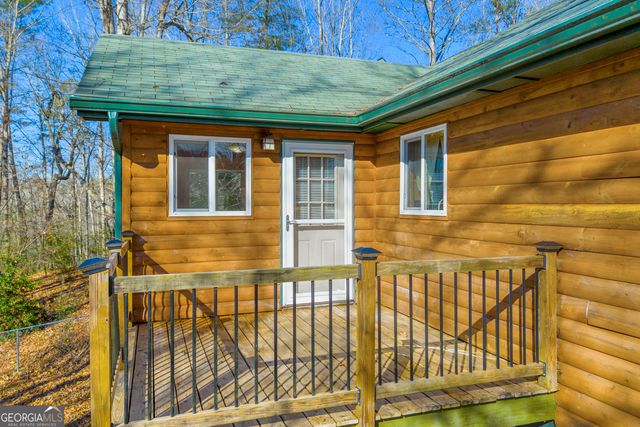 215 Stonehedge Drive, Clarkesville, GA 30523