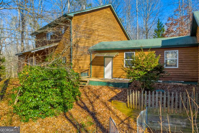 215 Stonehedge Drive, Clarkesville, GA 30523