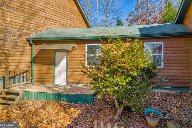 215 Stonehedge Drive, Clarkesville, GA 30523